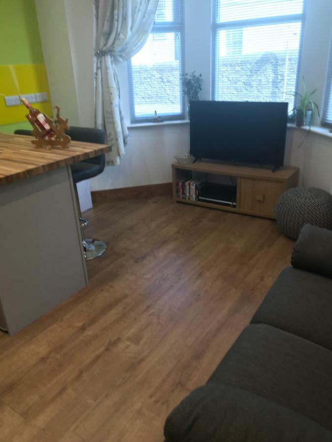 Nant Apartment - Ground Floor جسر ميناي المظهر الخارجي الصورة