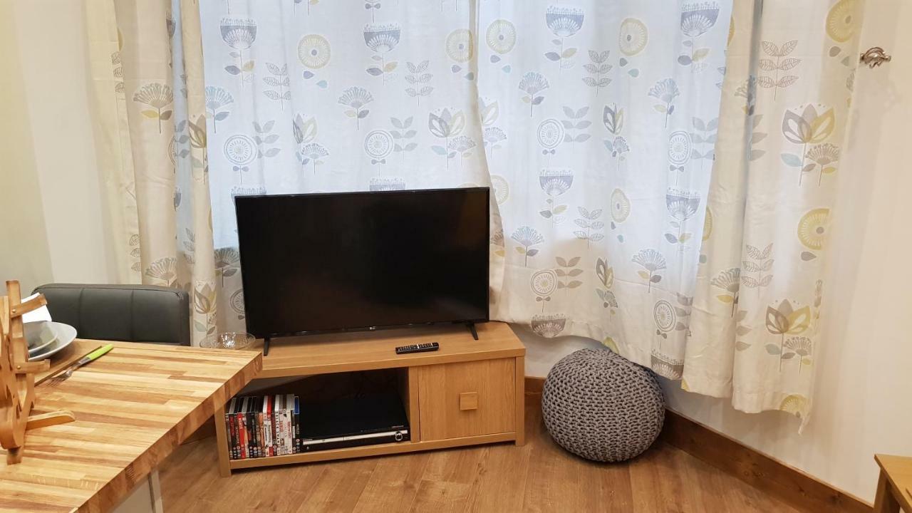 Nant Apartment - Ground Floor جسر ميناي المظهر الخارجي الصورة
